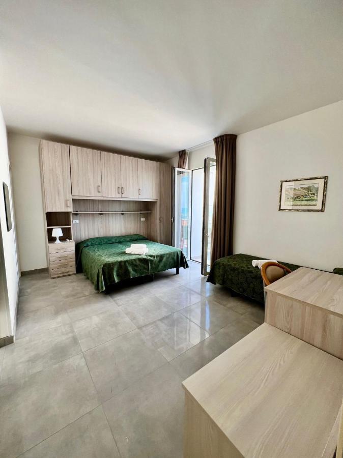 Hotel Terramare Лидо ди Йезоло Екстериор снимка
