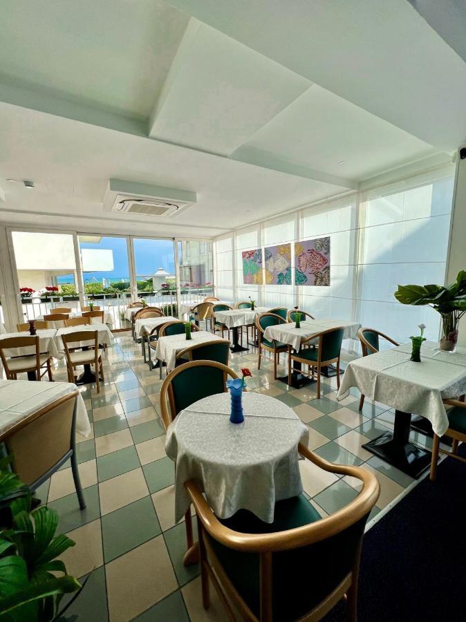 Hotel Terramare Лидо ди Йезоло Екстериор снимка