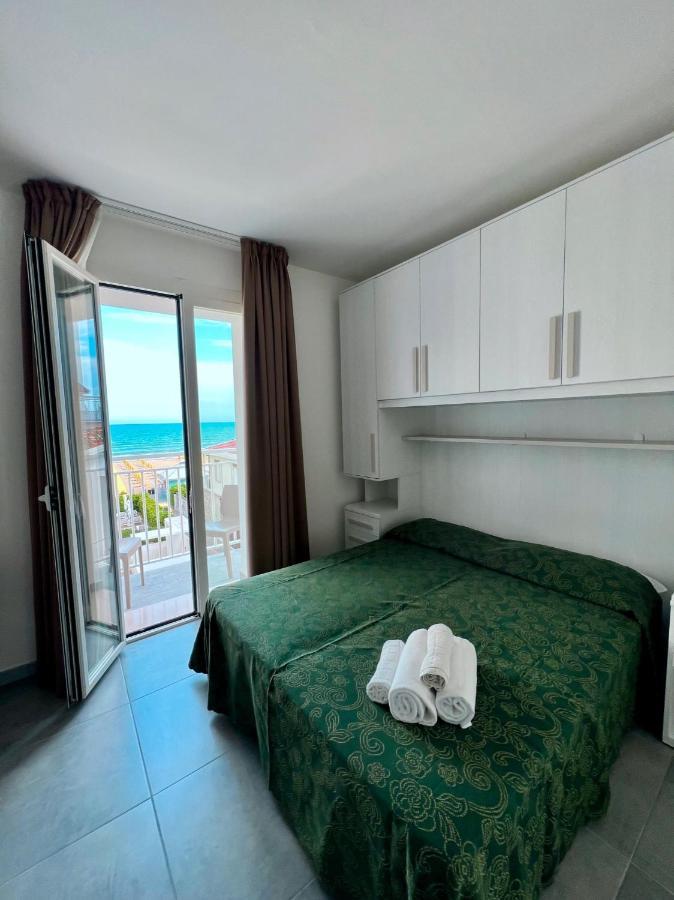 Hotel Terramare Лидо ди Йезоло Екстериор снимка